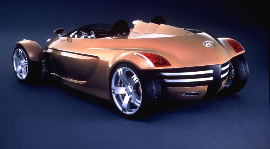  Hyundai Neos Concept 2000 года  (фото 6 из 7)